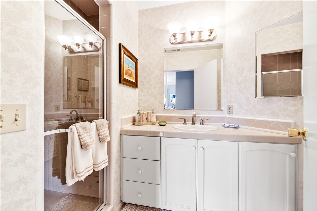 Alamitos Heights (AH) - Residential