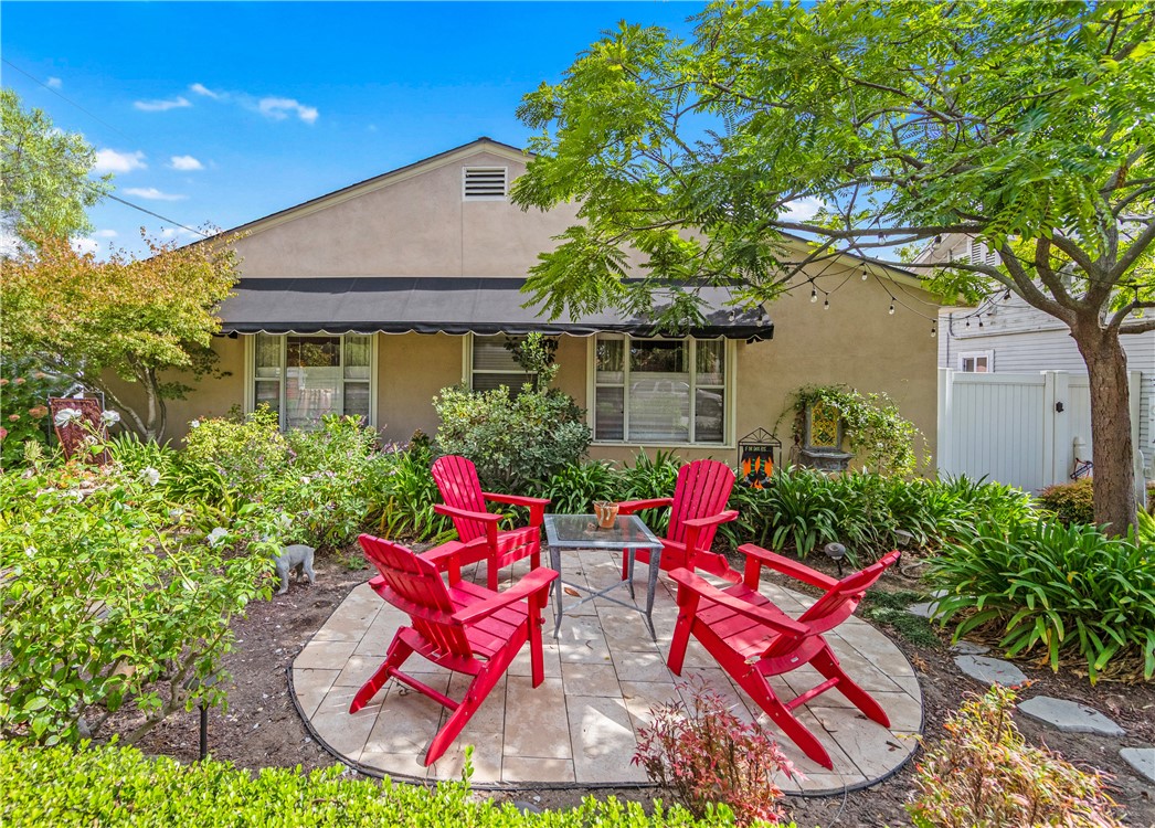 Alamitos Heights (AH) - Residential
