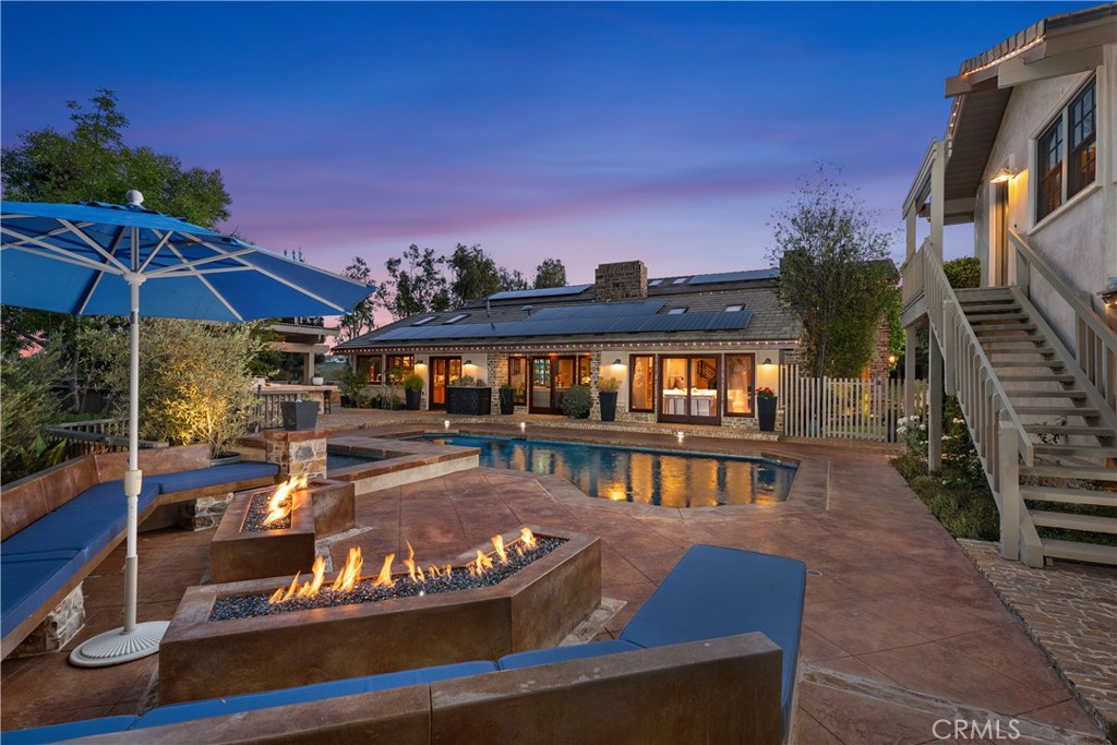 7626 E Saddlehill Trail