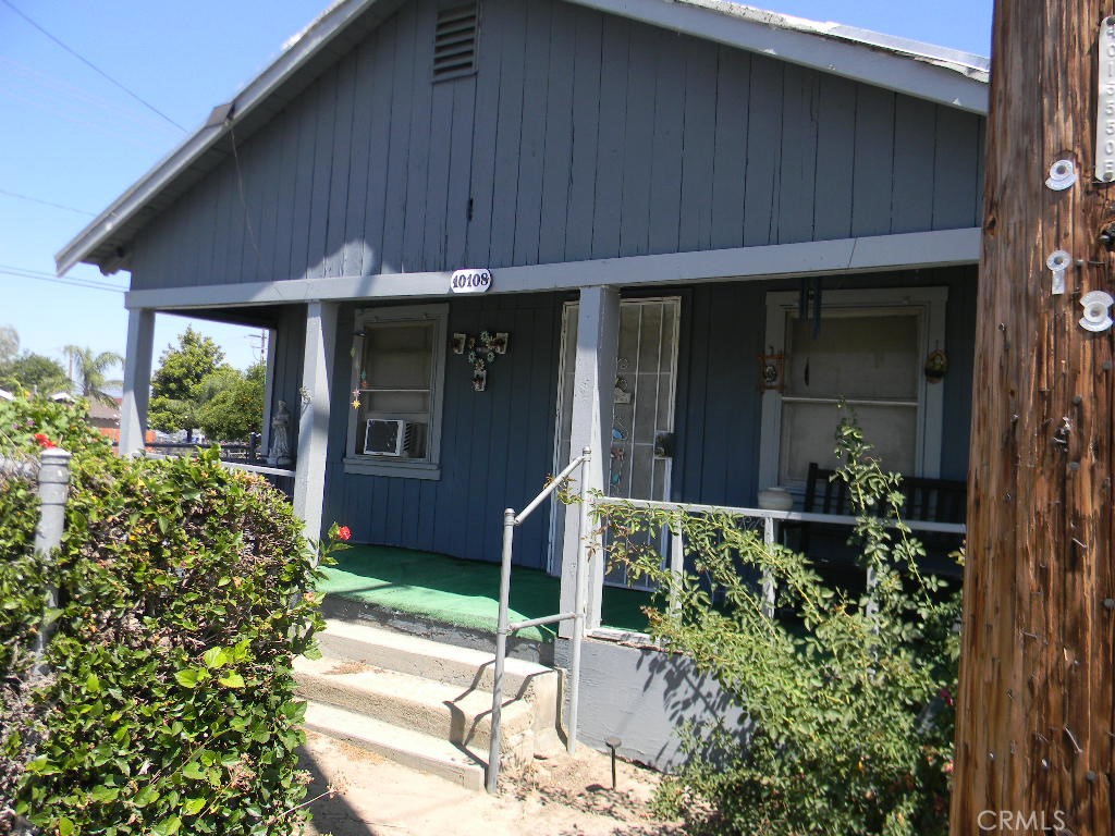 Great location and investment opportunity. Single level 2 bedroom, 1 bath home on the corner of 24th & Hermosa. Second unit appears to be garage conversion with two bedrooms and unconventional restroom facilities, Third unit appears to be 2/1 SFR (waiting for access) Pictures upon request. All three units have separate utilities