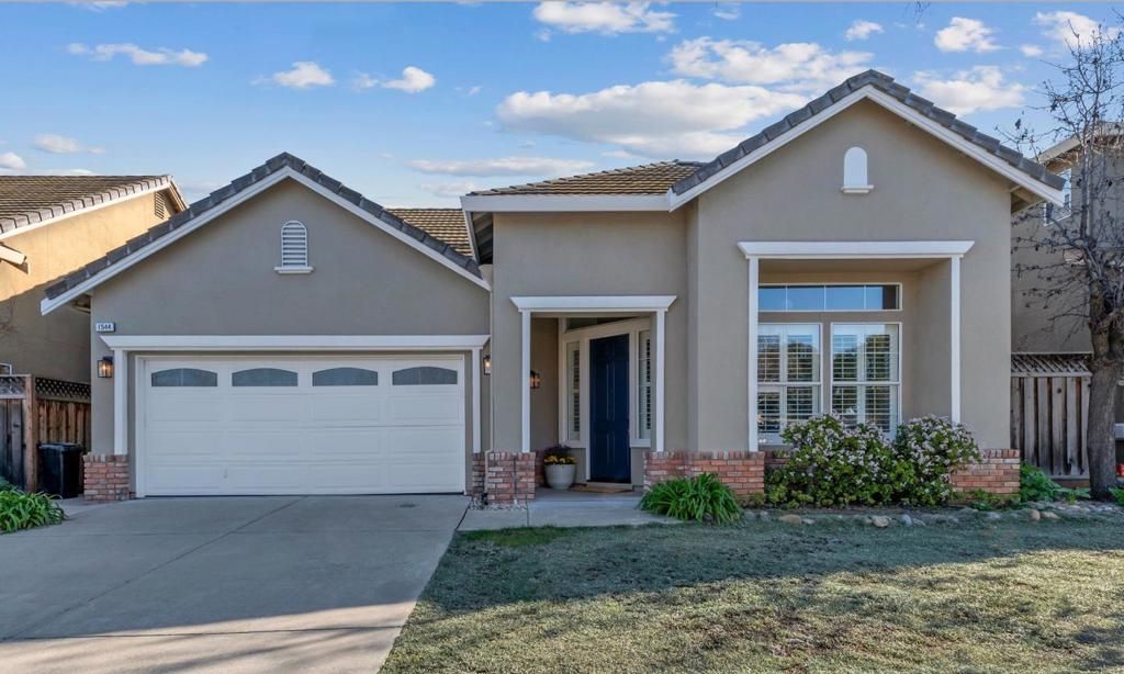 Photo of 1544 Bouchard Drive, San Jose, CA 95118 (MLS # ML82033772)