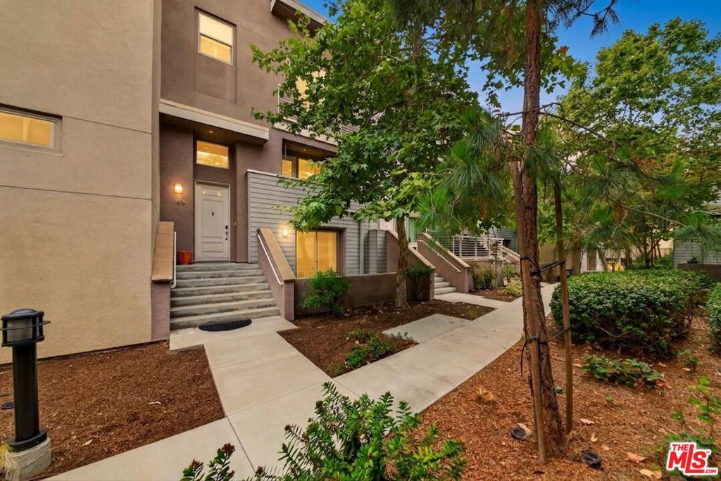 676 Colorado Circle