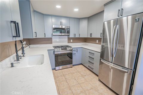 Photo of 1770 E Avenida De Las Flores, Thousand Oaks, CA 91362 (MLS # SR26026169)