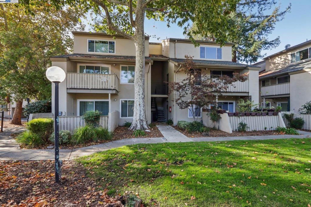 WALNUT CREEK - Residential