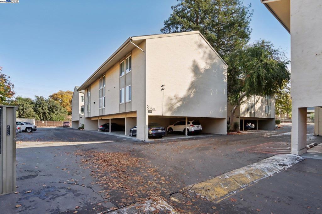 WALNUT CREEK - Residential