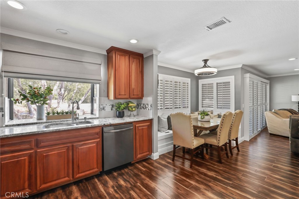 Laguna Village (LV) - Residential