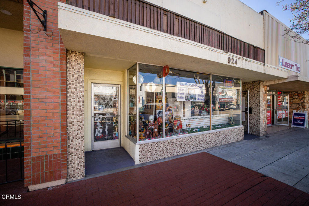 924 E Main Street