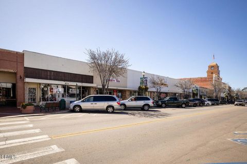 924 E Main Street Santa Paula CA 93060