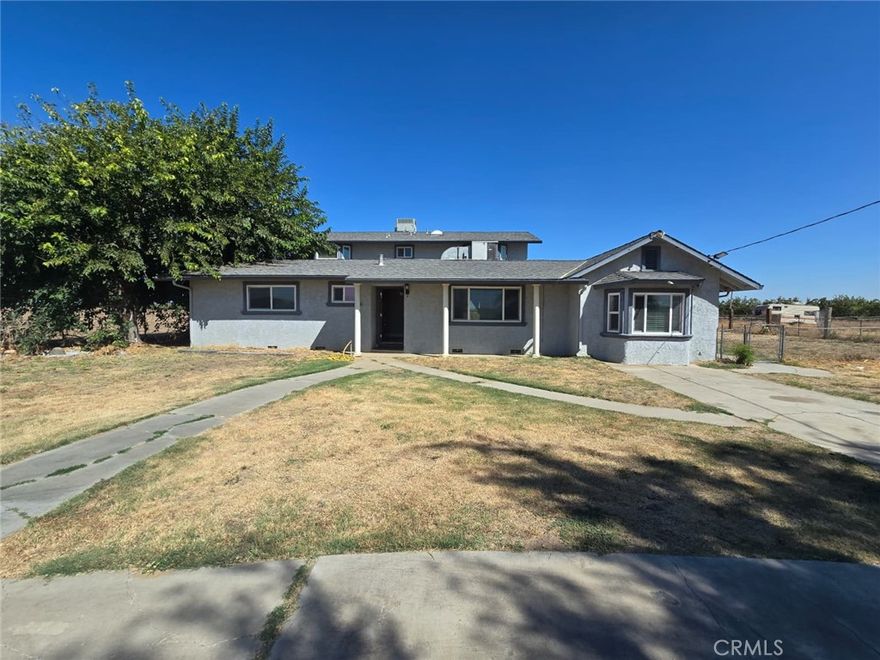 Nestled in the outskirts of Atwater, this two-story home offers peaceful and private living with no neighbors in sight. Featuring 5 bedrooms, 3 bathrooms on a spacious 3,467 sqft open floorplan, there’s room for everyone. Built in 1960, this home retains its original charm throughout. Bring your toolbox and imagination, this property is the perfect canvas to create your dream home in a serene country setting!