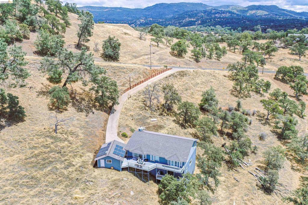 5448 Arbolada DR