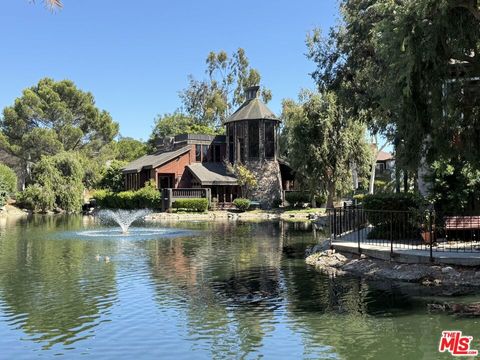 Photo of 4608 Maytime Lane, Culver City, CA 90230 (MLS # 25599209) Photo of 4608 Maytime Lane, Culver City, CA 90230 (MLS # 25599209)