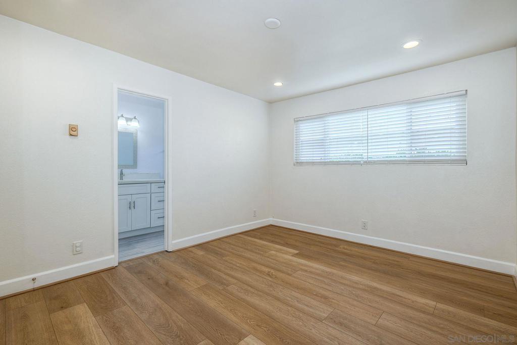 La Mesa - Residential