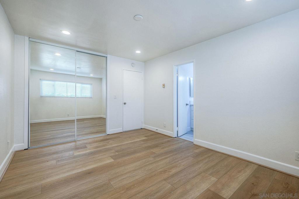 La Mesa - Residential