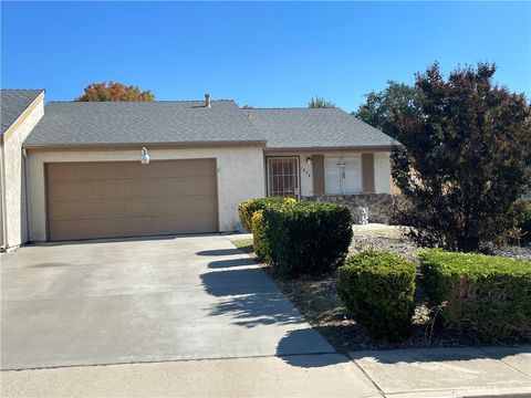 Photo of 1824 Marigold Ln, Paso Robles, CA 93446 (MLS # NS25244392)