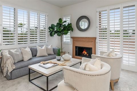 1501 Reggio Aisle Irvine CA 92606