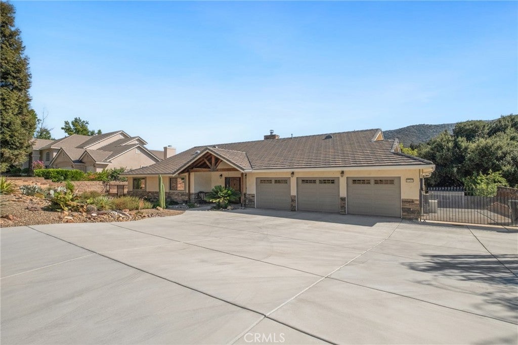 37297 Ironwood Drive
