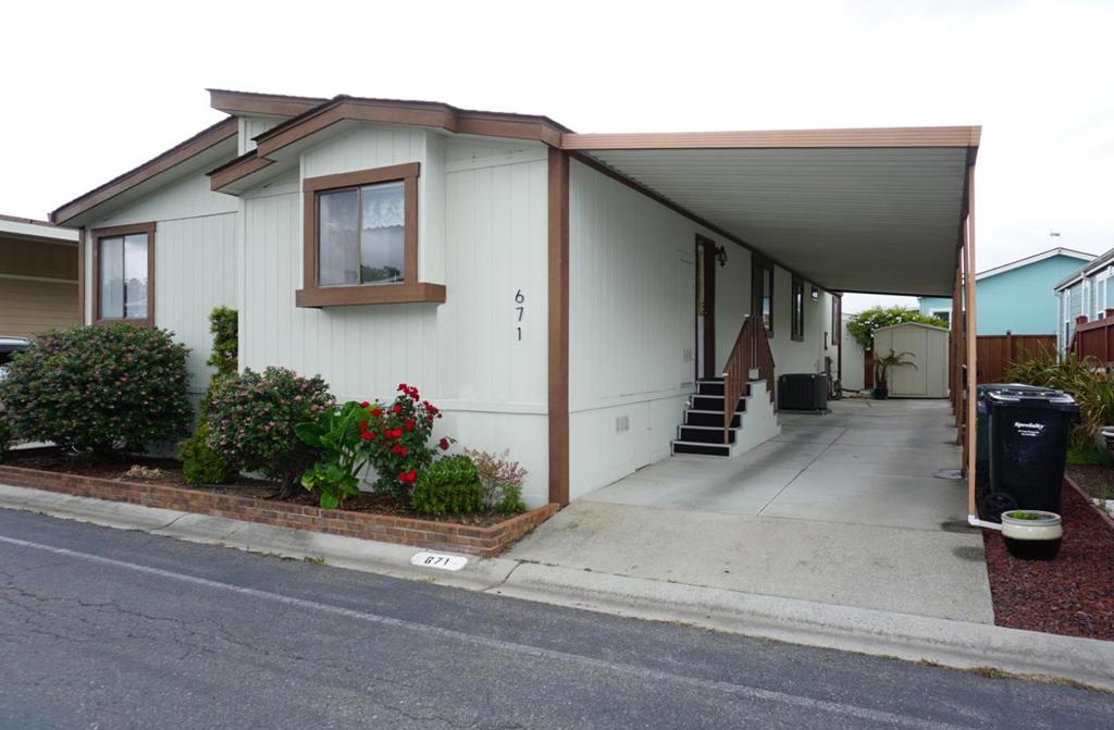 1225 Vienna Drive