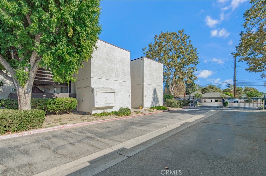 1150 W Phillips Street 244