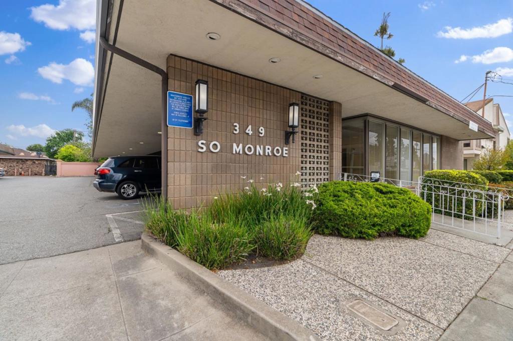 Wow... outstanding opportunity in excellent location within walking distance to Santana Row and Westfield Mall. Building is in great shape and ready for occupancy with 10 individual office spaces and ample parking.