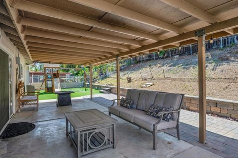 Photo of 10354 Elmdale Dr Dr, Spring Valley, CA 91977 (MLS # 260009129SD)