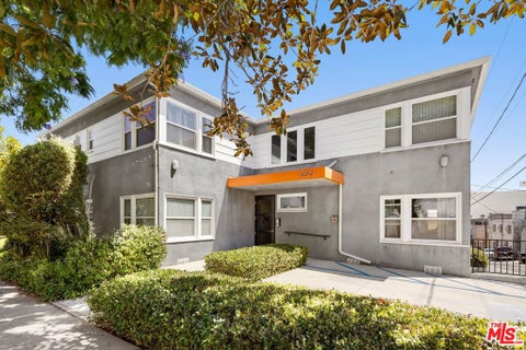 Photo of 1250 Edris Drive, Los Angeles, CA 90035 (MLS # 26986475)
