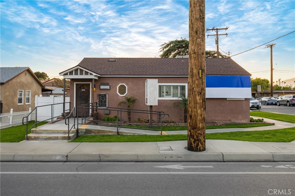 8312 Juniper Avenue