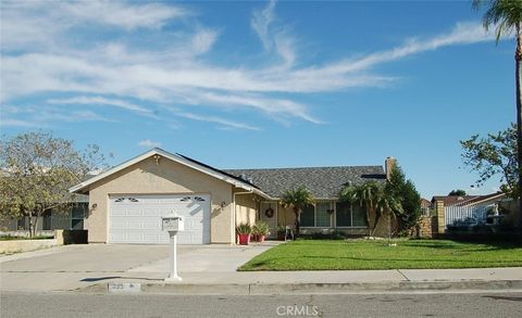 395 S Tamarisk Rialto CA 92376
