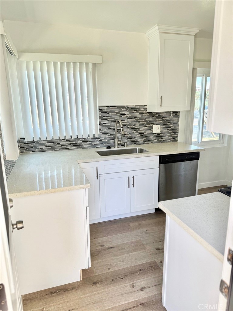 1112 E Imperial Avenue