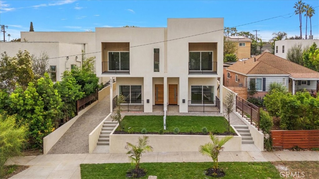 642 E Fairview Boulevard