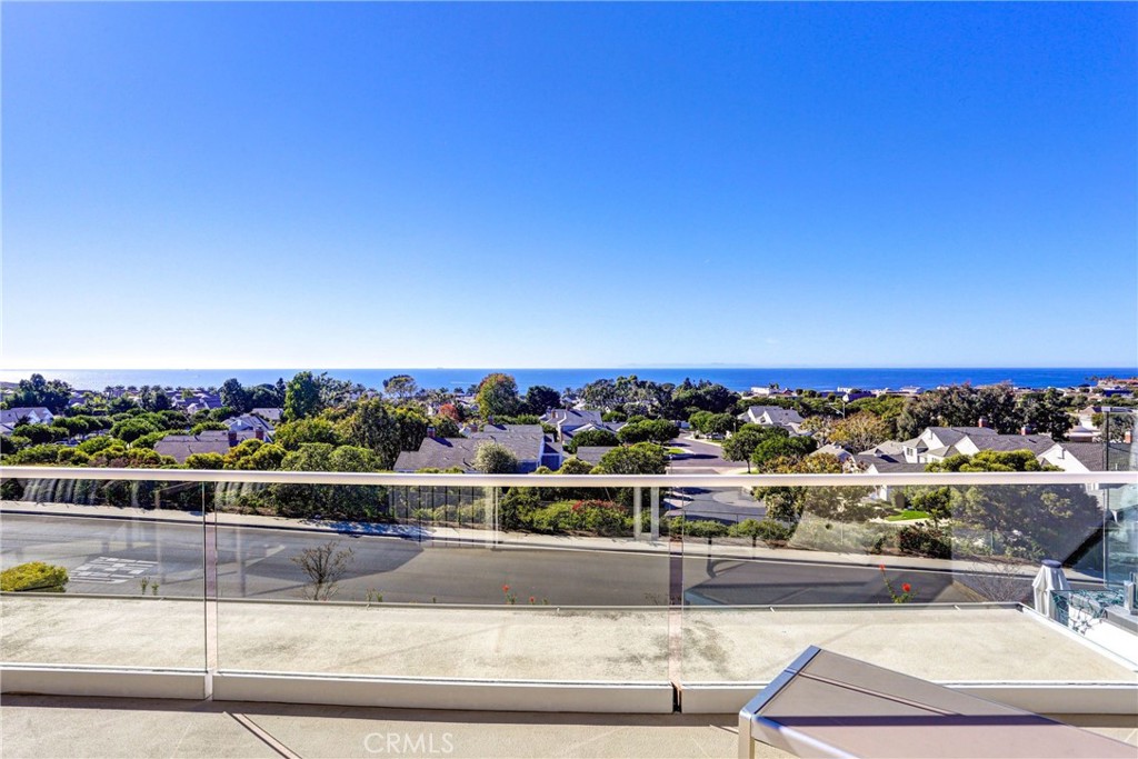 Townhomes-Seaterrace (N.S.) (NST) - Residential Lease