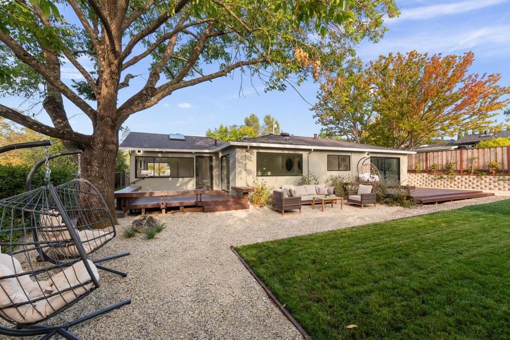 198 Greenwich Drive