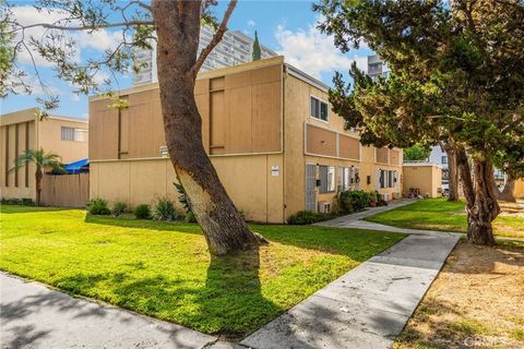 4002 W El Rancho Ave Orange CA 92868