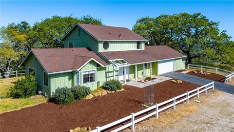 Photo of 10870 Santa Ana Rd, Atascadero, CA 93422 (MLS # NS26052544)