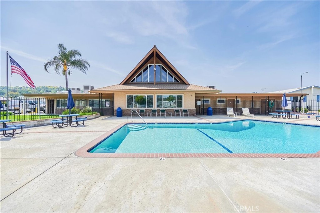 3667 Valley Blvd 202