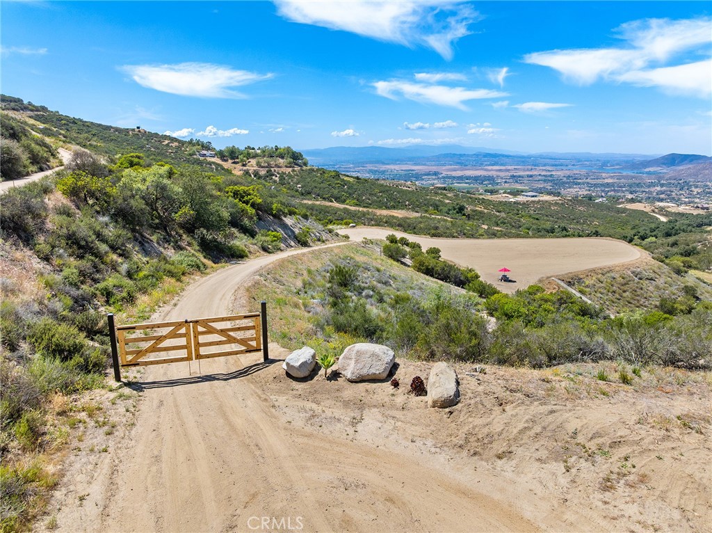 39767 Esplendida Way