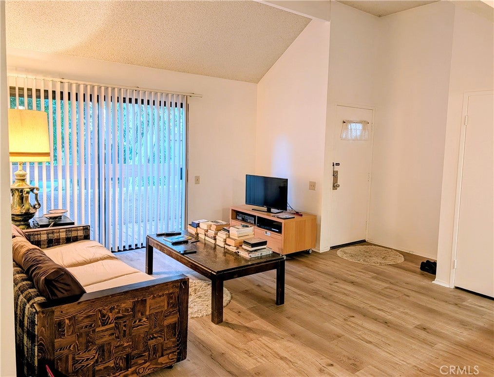 1480 W Edgehill #30