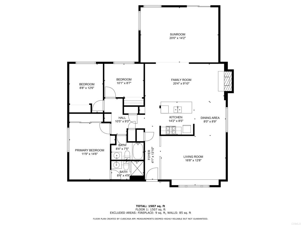 Main image without alt text