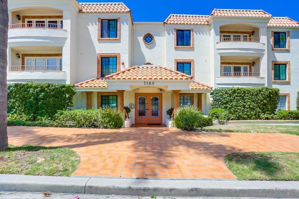 Contemporary 3BR/2BA condo in the heart of La Jolla Village offering hardwood floors, a quartz-finished chef’s kitchen with stainless steel appliances, custom cabinetry, and recessed lighting. Bathrooms feature updated tile finishes, and the living room is anchored by a charming stone fireplace. Additional highlights include dual-pane windows, in-unit laundry, and two secured, side- by-side underground parking spaces with a lockable entry. This well-kept building offers a small gym, elevator access, and a dedicated storage room for each unit. HOA covers common area maintenance. Located just minutes to the beach, world-class dining, shops, CVS, and Pavilions. The La Jolla Library sits directly behind the property, with the La Jolla Recreation and Tennis Center nearby. A rare opportunity to enjoy prime Village living with modern upgrades, secure parking, and unmatched walkability.