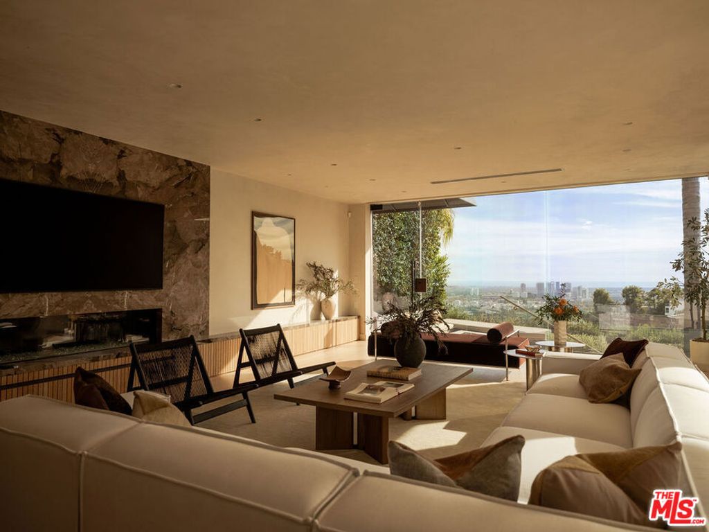 Photo of 1778 Viewmont Drive, Los Angeles, CA 90069 (MLS # 26724773)