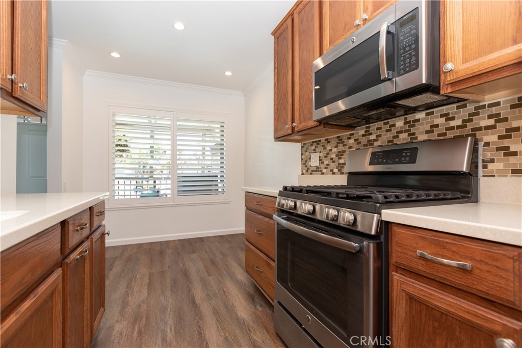 Aliso Villas (AV) - Residential