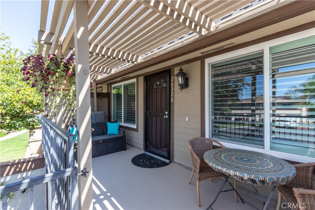 Aliso Villas (AV) - Residential