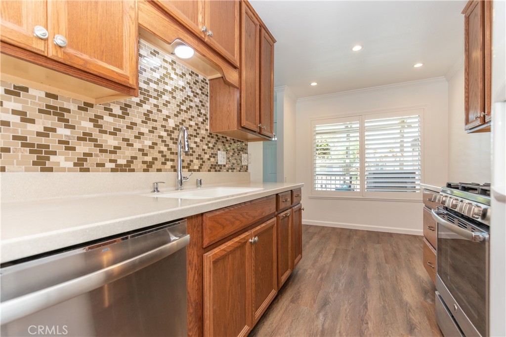 Aliso Villas (AV) - Residential