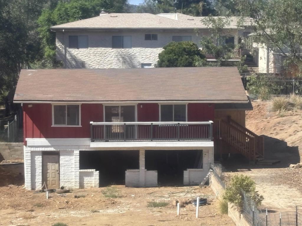 Lakeside - Residential