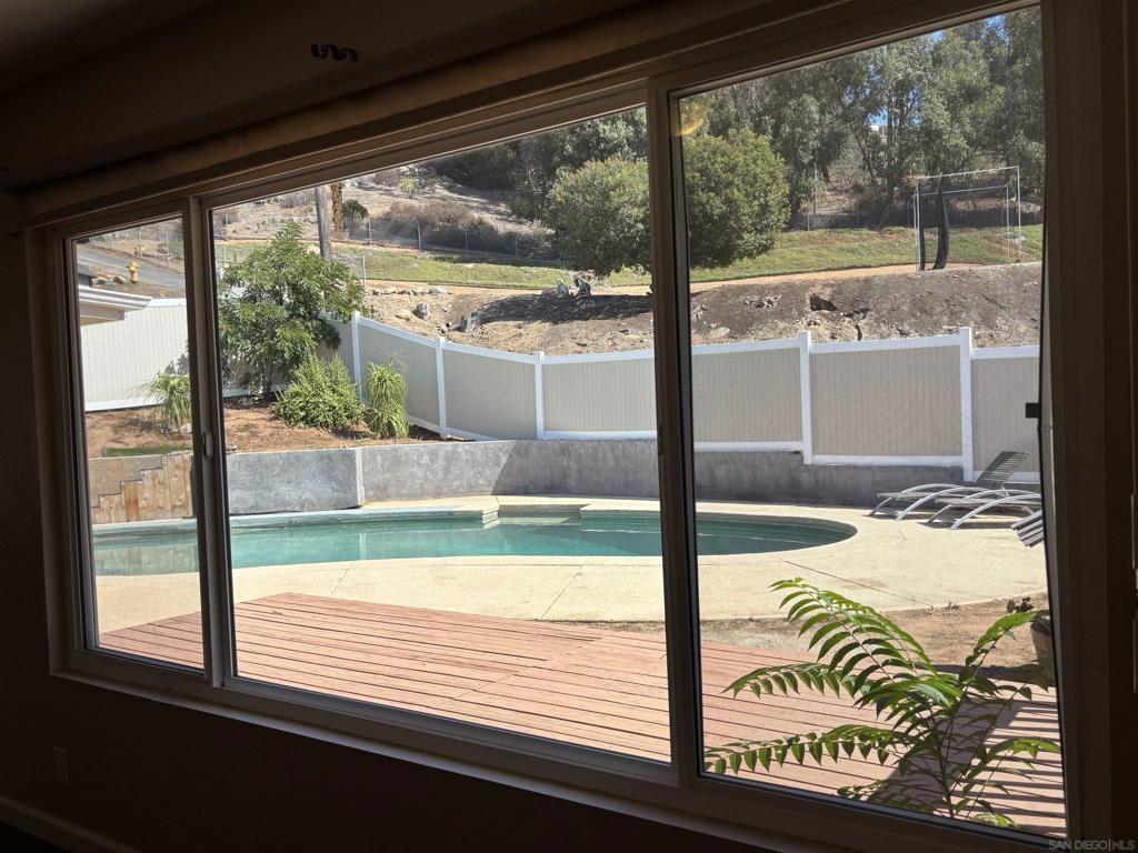 Lakeside - Residential