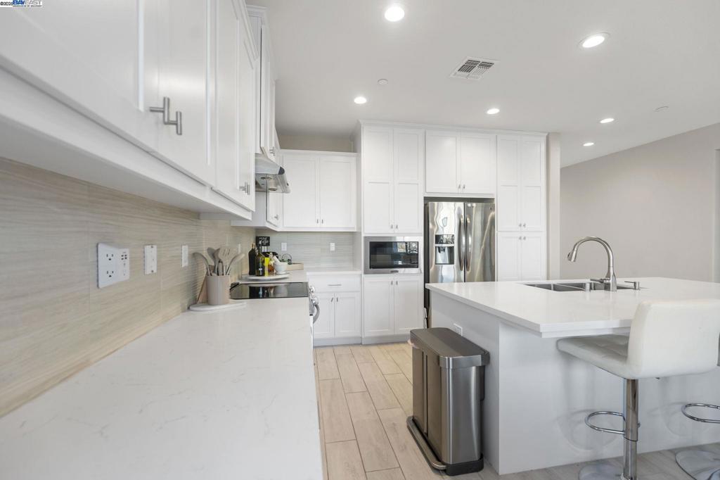 Not Listed - Residential