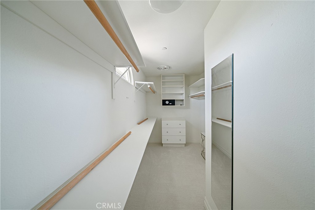 Village (TV) - Residential