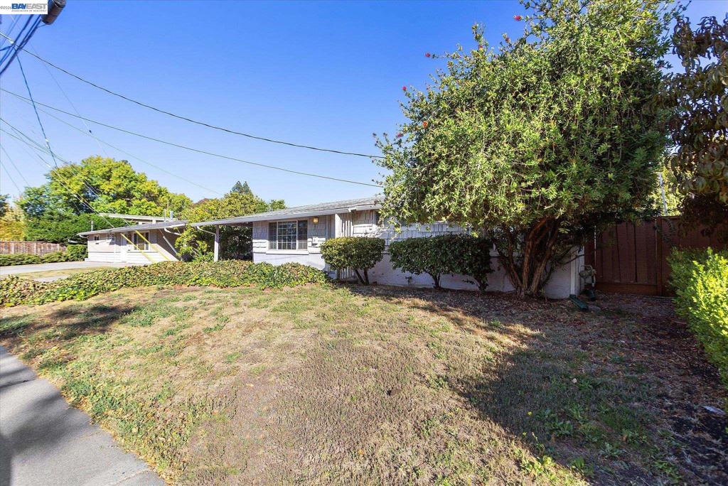 3042 Chrisland Ct