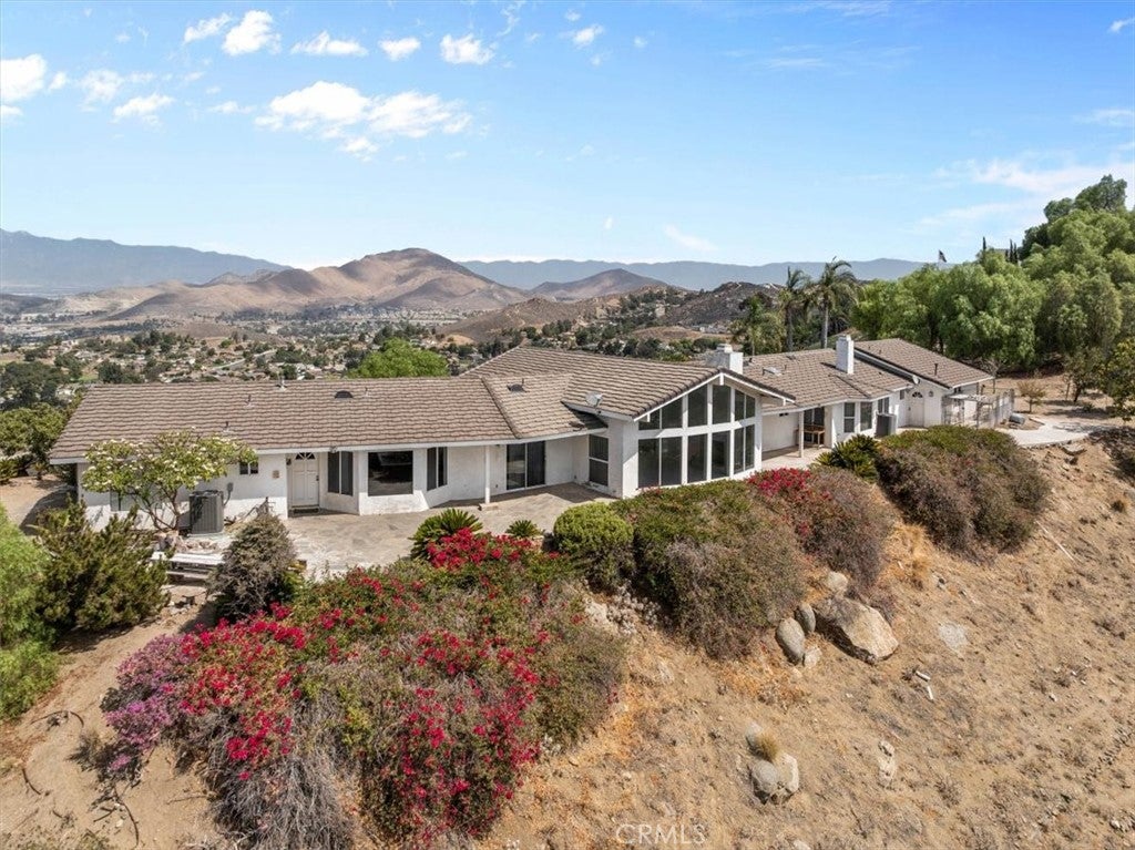 7350 Live Oak