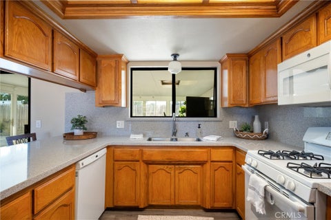 Tiny photo for 4321 Whispering Oak WAY, Paso Robles, CA 93446 (MLS # SC26157155)