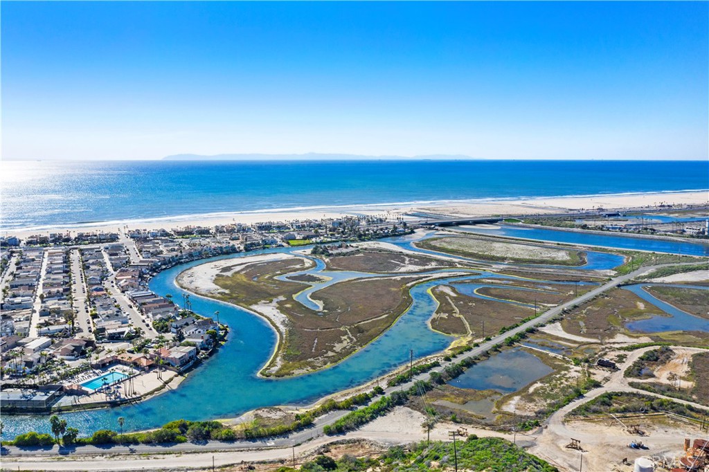 Newport Shores (NEWS) - Residential Lease